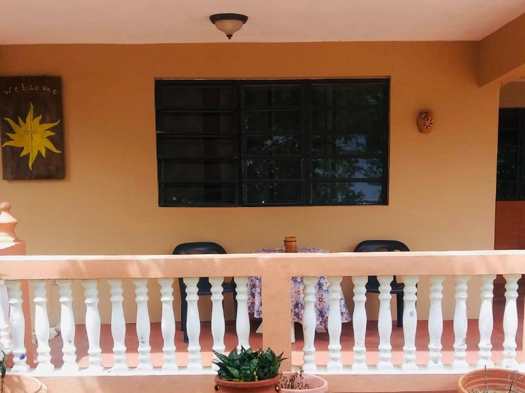 Brisas Del Mar 1/1 Front Beach Apartment Rincon Exterior photo